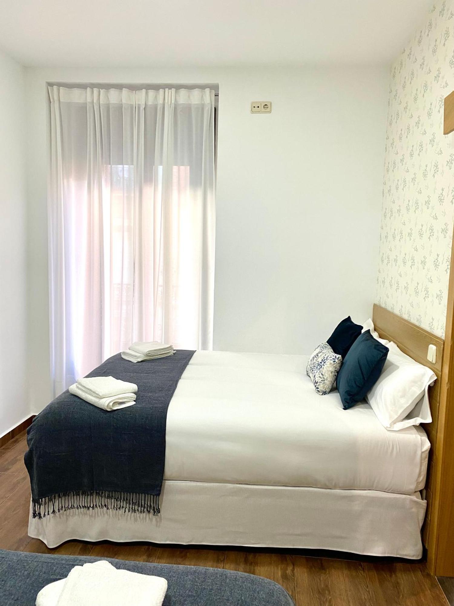 Apartamentos Fuencarral II Мадрид Номер фото