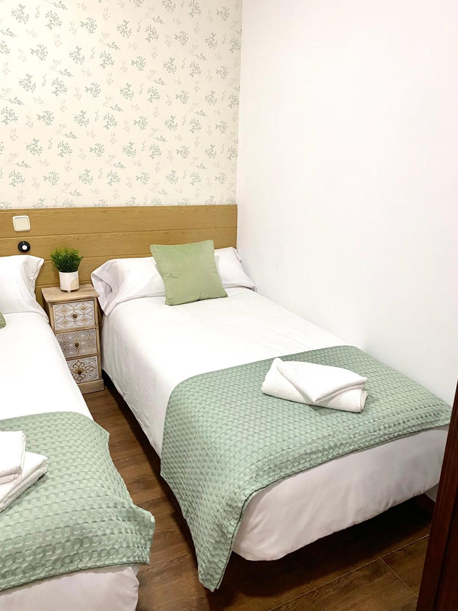Apartamentos Fuencarral II Мадрид Номер фото